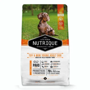 Nutrique Toy & Mini Young Adult Dog